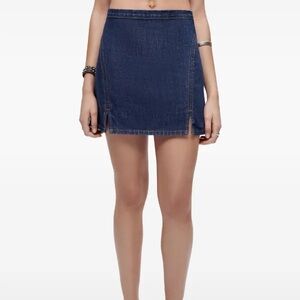Re/Done Dark Blue Mini Denim Skirt, NWT, 27